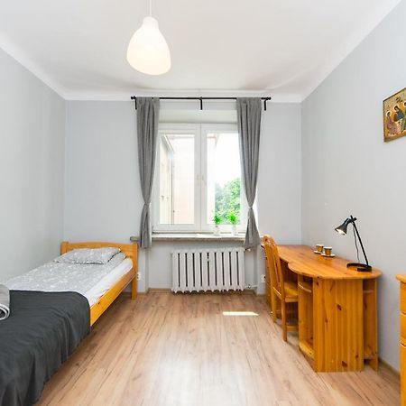 3-Bedroom Flat In City Center P4You Pl Krasków Εξωτερικό φωτογραφία