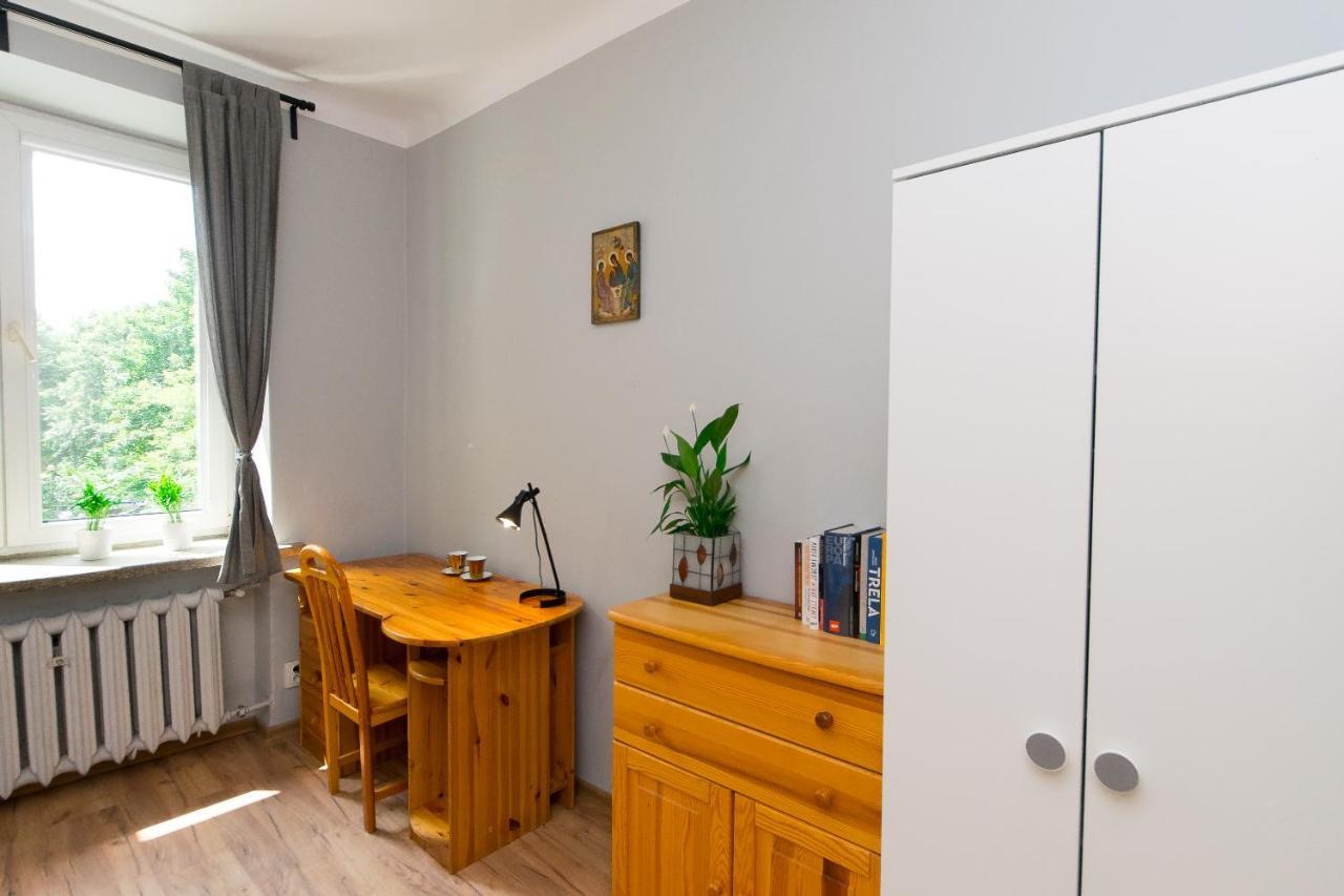 3-Bedroom Flat In City Center P4You Pl Krasków Εξωτερικό φωτογραφία